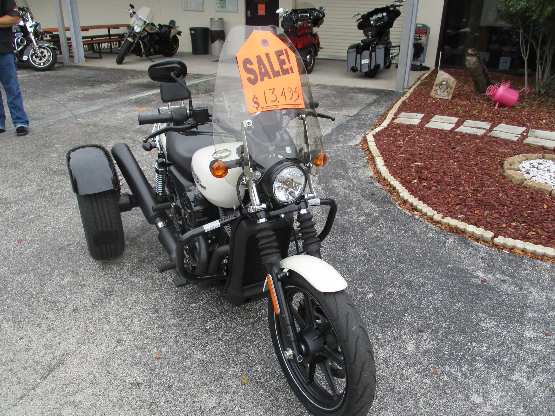 Sidecar - HD Wallpaper 