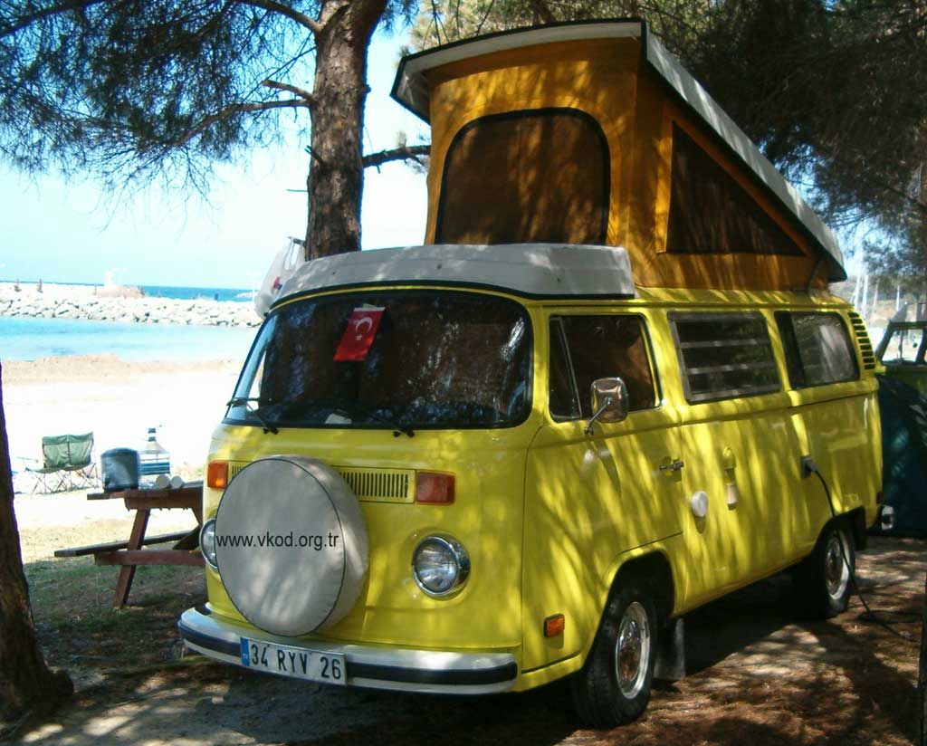 Volkswagen Type 2 - HD Wallpaper 