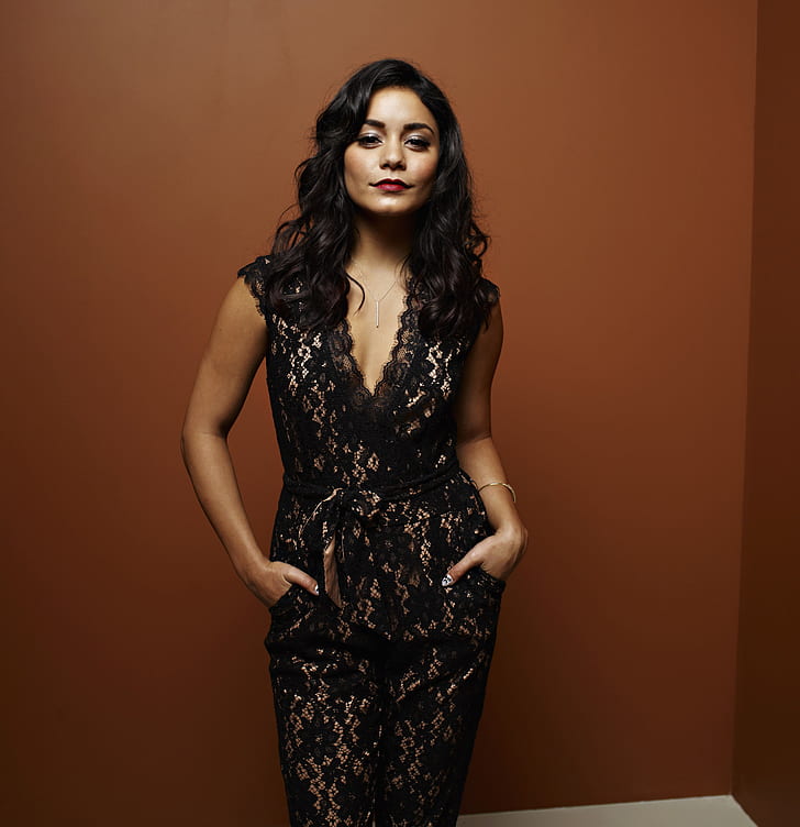 Vanessa Hudgens, Women, Actress, Brunette, Dark Hair, - HD Wallpaper 