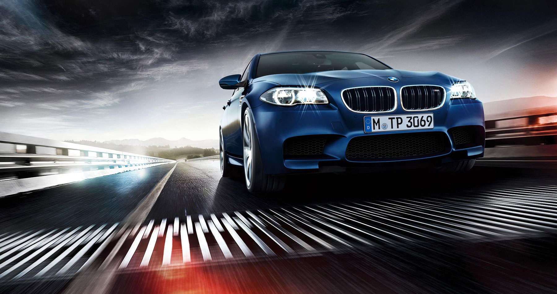 Bmw M5 - HD Wallpaper 