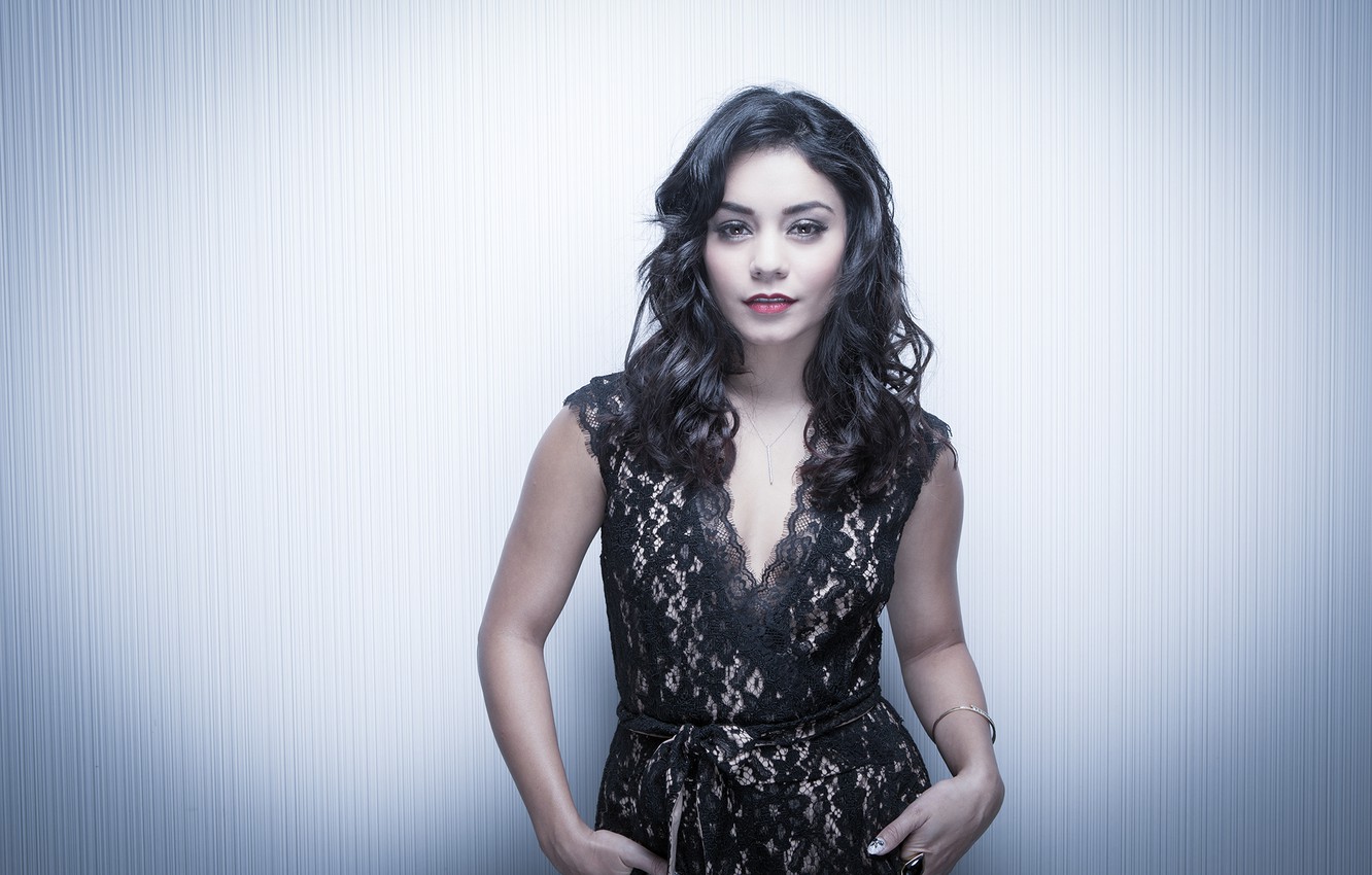 Photo Wallpaper Actress, Vanessa Hudgens, Photoshoot, - Photo Shoot - HD Wallpaper 