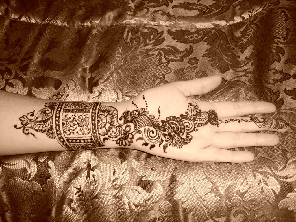 Http - //2 - Bp - Blogspot - %252822%2529 - Arabic Mehndi Designs - HD Wallpaper 