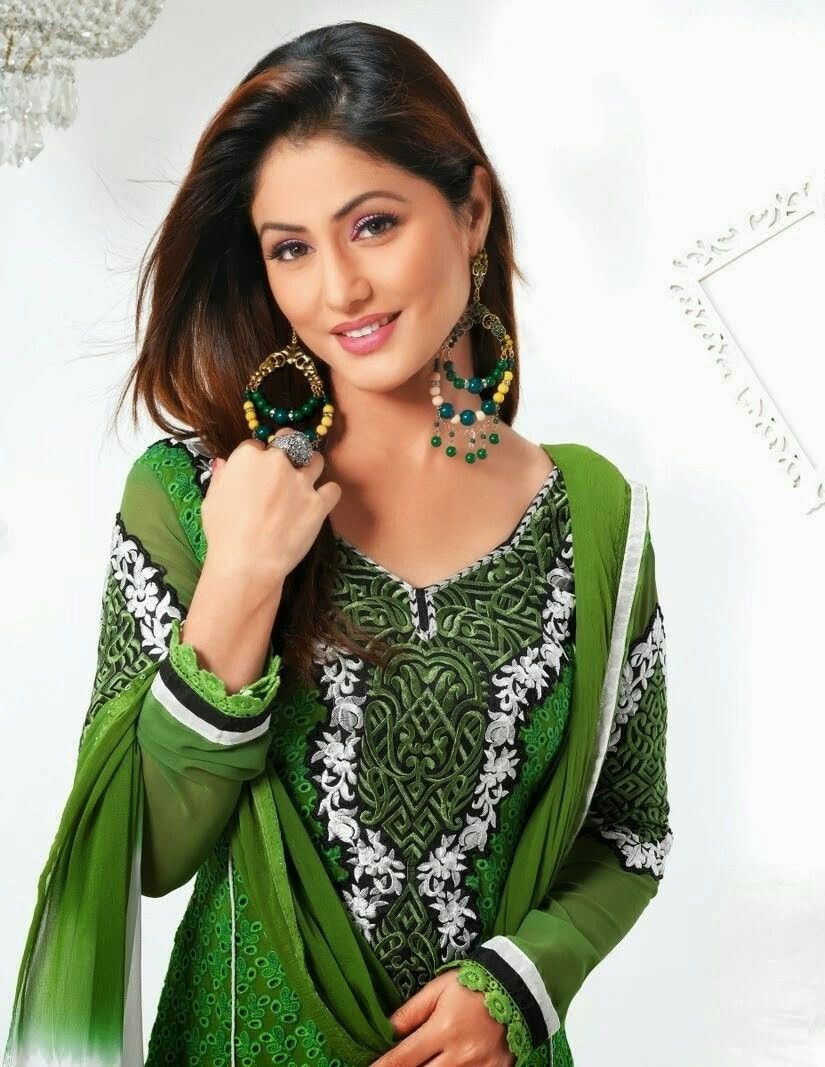 Beautiful Hina Khan Photos Hd Wallpapers - Hina Khan Most Beautiful - 825x1067 Wallpaper Beautiful Hina Khan Photos Hd Wallpapers - Hina Khan Most Beautiful - 825x1067 Wallpaper