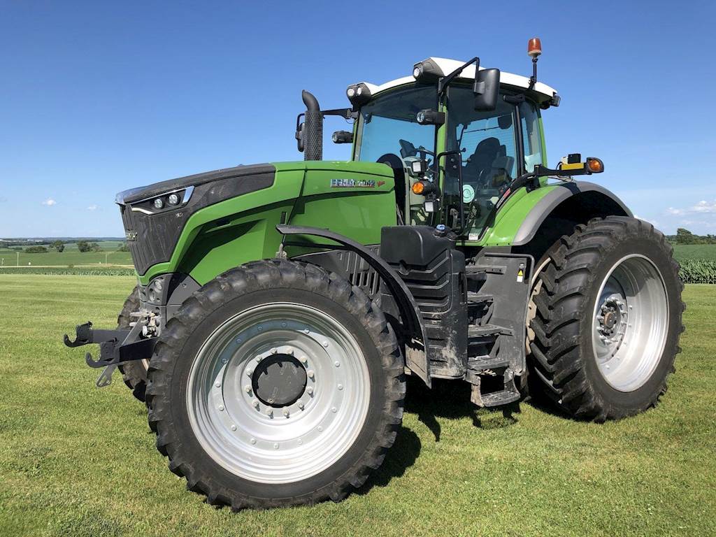 2017 Fendt 1042 Vario Tractor - Fendt 1042 - HD Wallpaper 