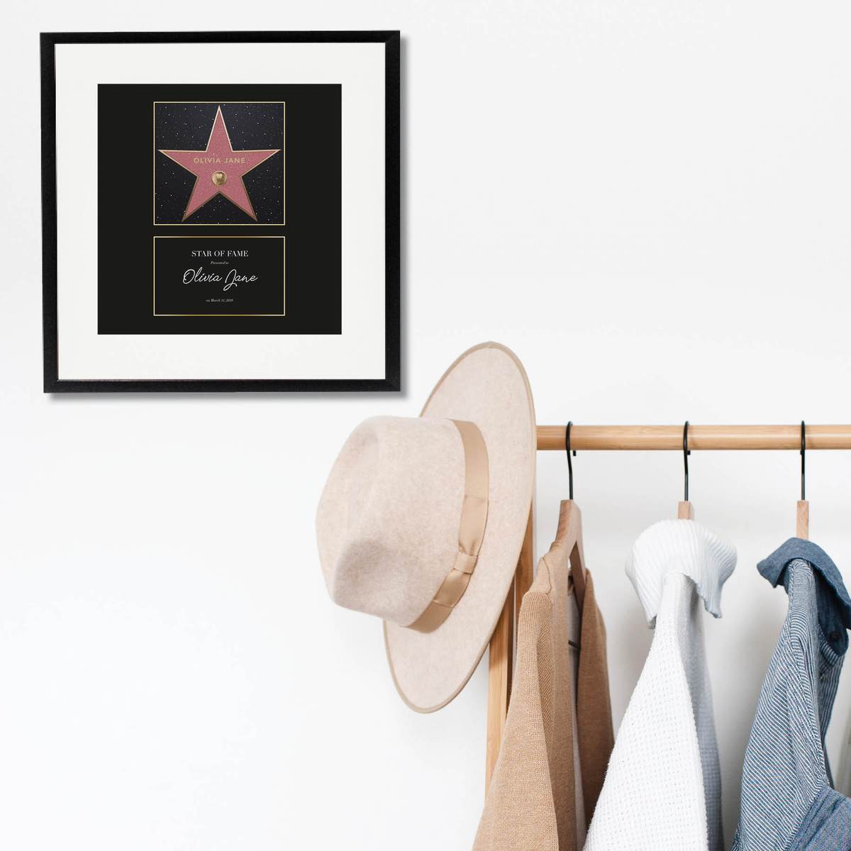 Canvas Print Just Another Thing Hanging Over Your Head - HD Wallpaper 