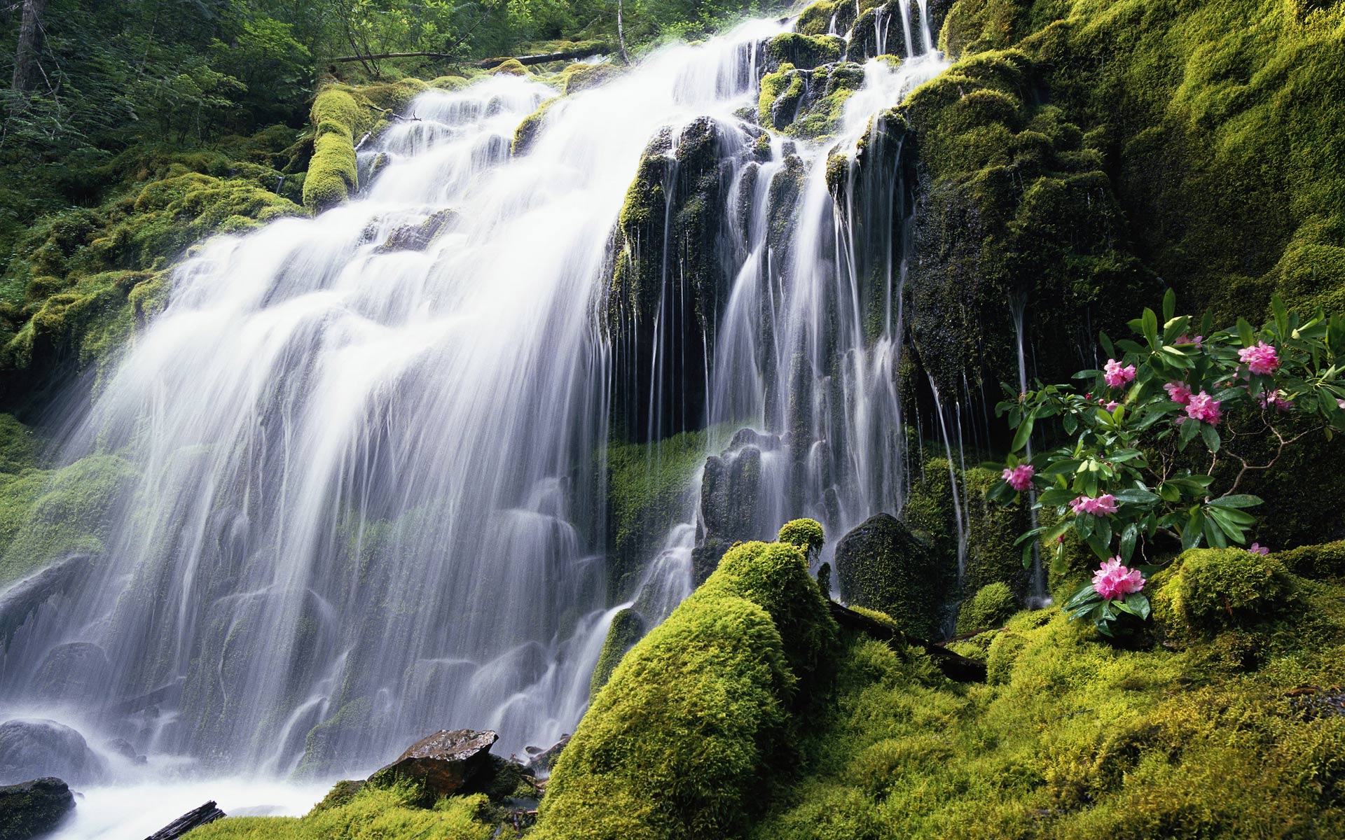 Windows 7 Waterfall Background - HD Wallpaper 