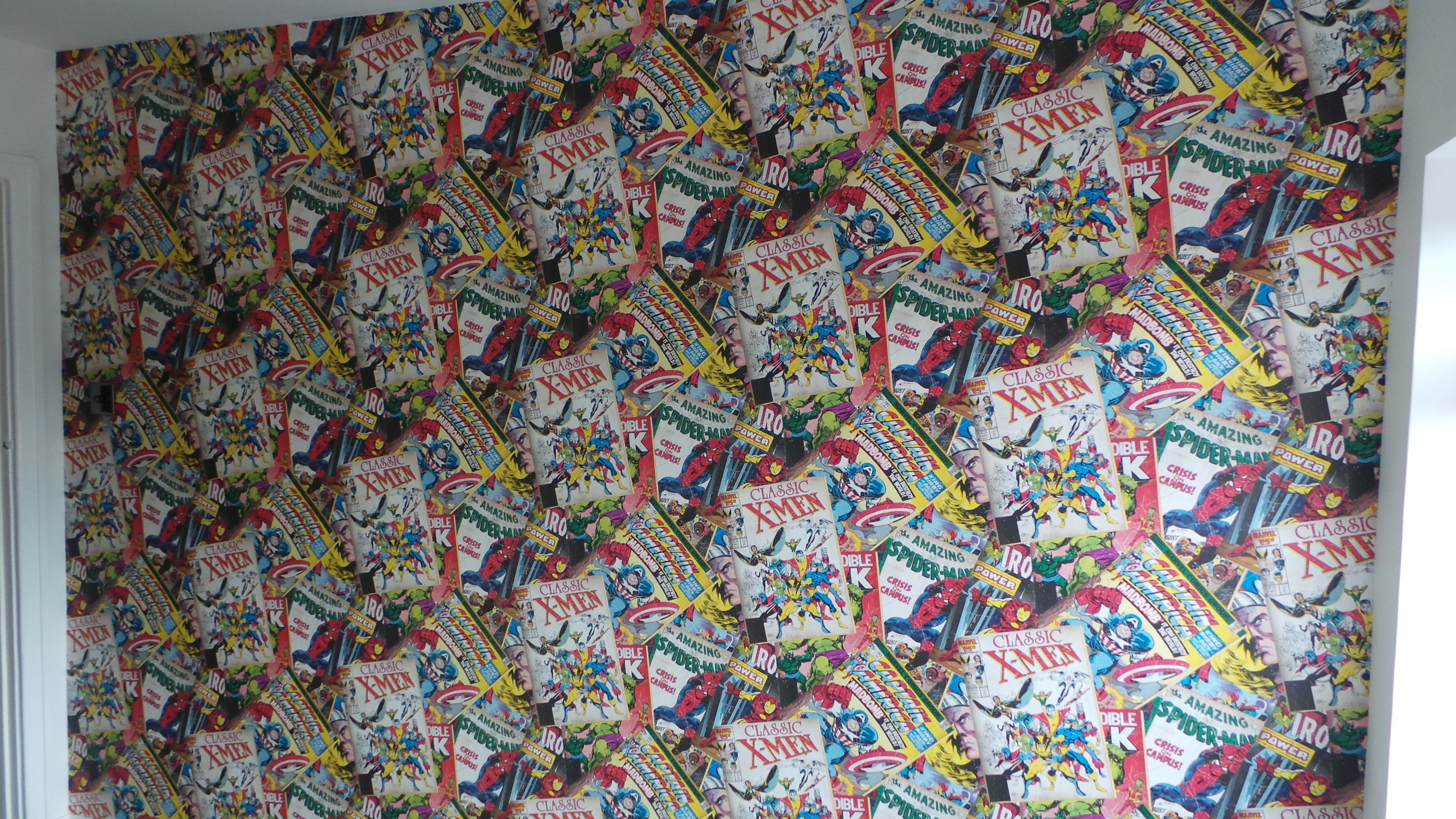 Comic Book Wallpaper 2014 05 - Visual Arts - HD Wallpaper 