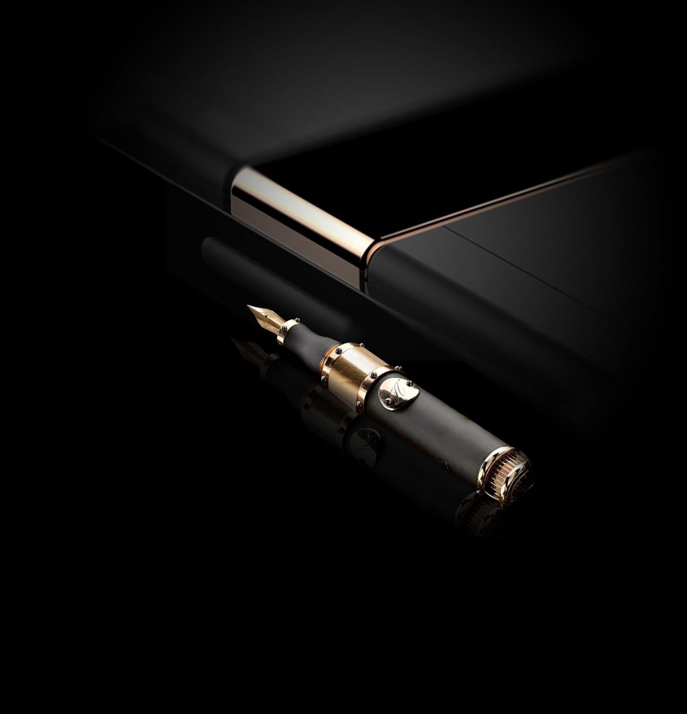 Black Huawei Mate 20 Pro For Luxury - HD Wallpaper 