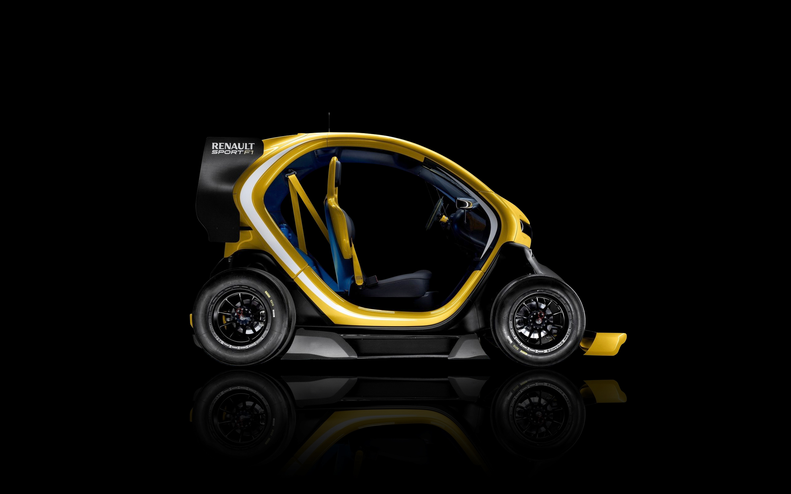 Renault Twizy Sport F1 Edition Hd Wallpaper - Renault Twizy F1 2013 - HD Wallpaper 