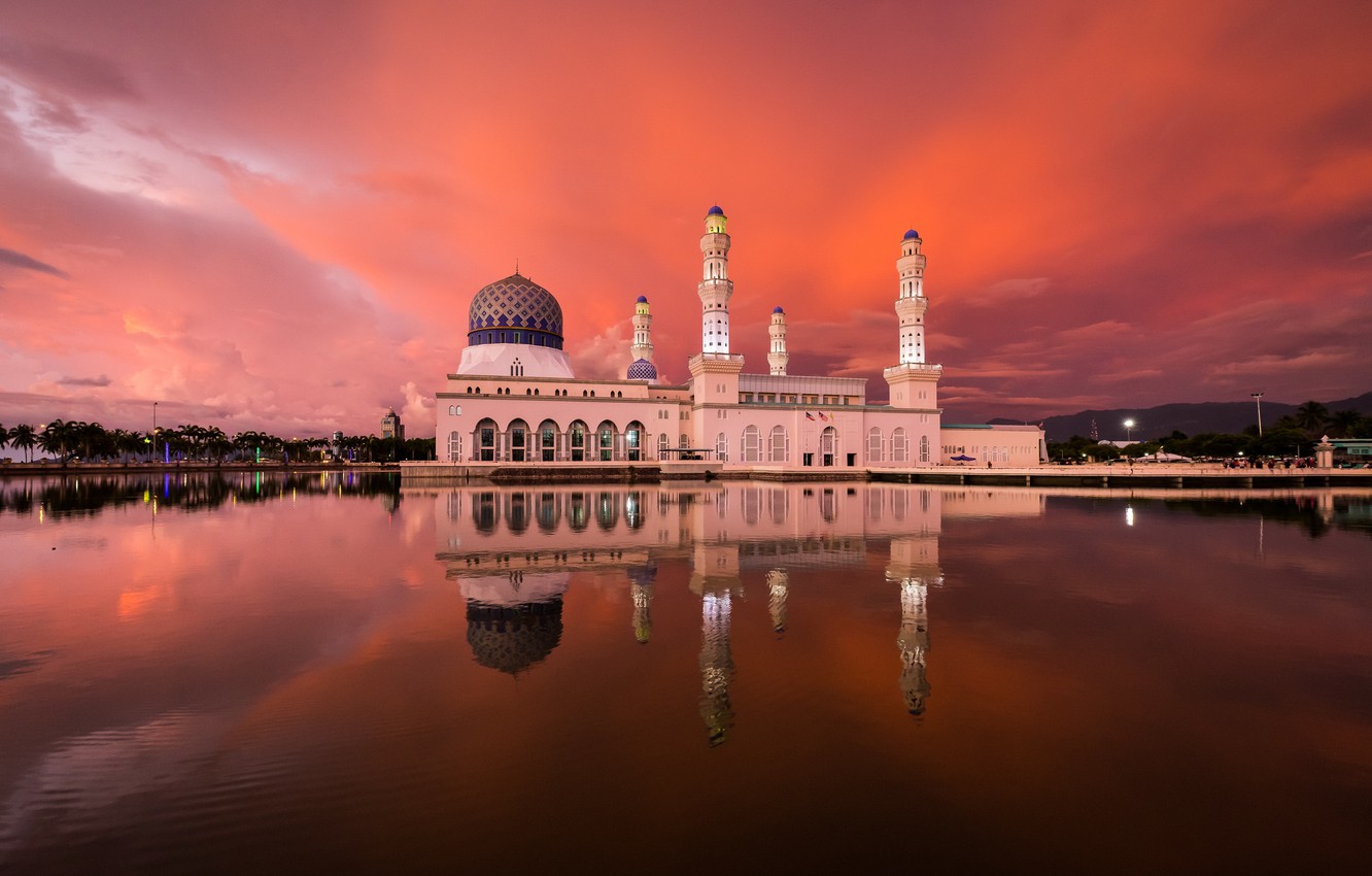 Photo Wallpaper The City, Kota Kinabalu, Masjid Bandaraya - Reflection - HD Wallpaper 
