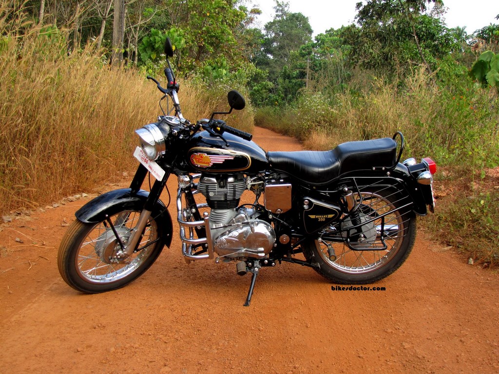 Royal Enfield - Royal Enfield Bullet Twinspark - HD Wallpaper 