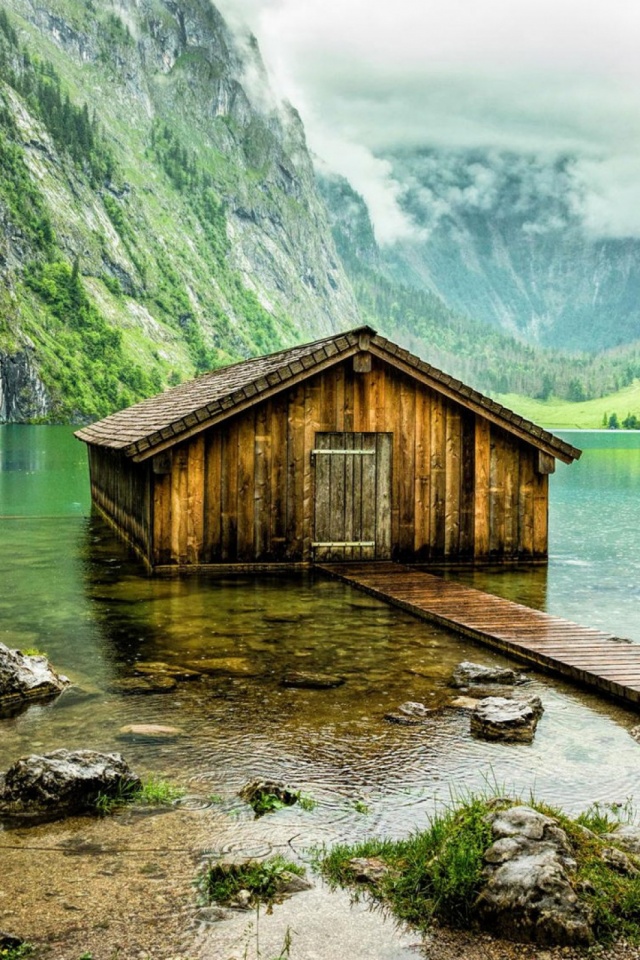 Obersee Lake - 640x960 Wallpaper 