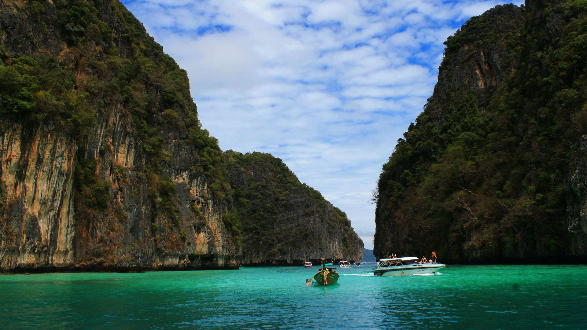 Thailand Phuket Wallpaper - Phi Phi Islands - HD Wallpaper 
