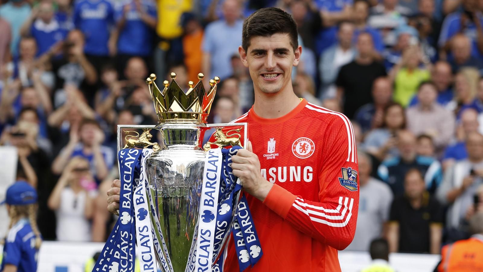 Thibaut Courtois Trophy - HD Wallpaper 