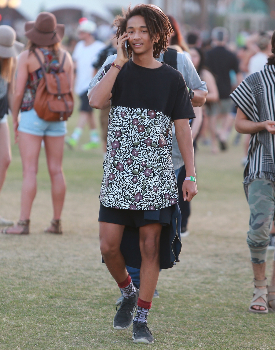 Jaden Smith Modelling Womens - HD Wallpaper 