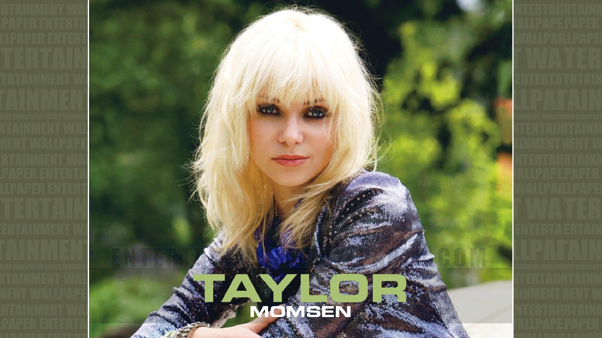 Taylor Momsen Teen Vogue - HD Wallpaper 