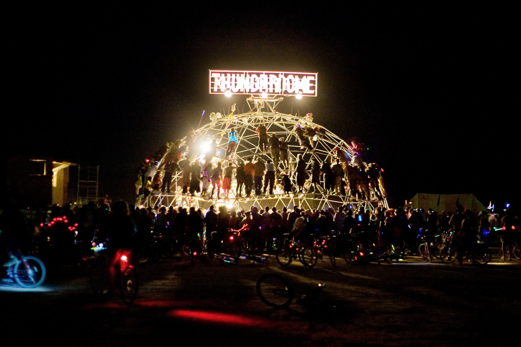 Dome1 - Night - HD Wallpaper 