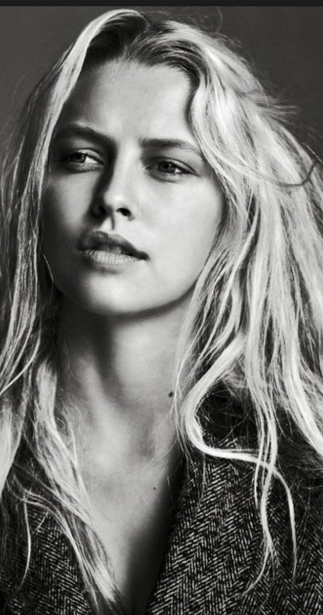 Teresa Palmer - HD Wallpaper 