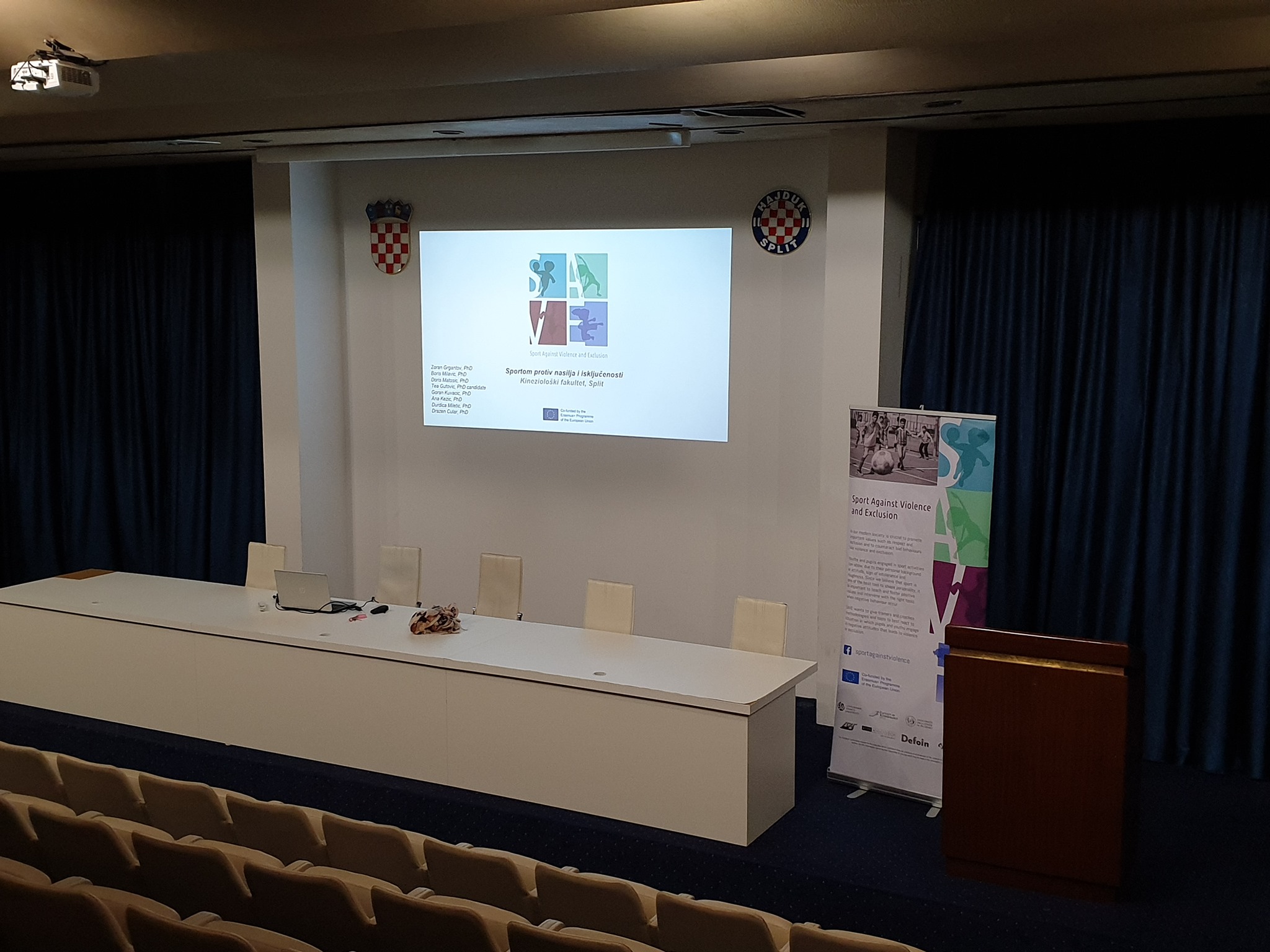 Auditorium - 2048x1536 Wallpaper - teahub.io