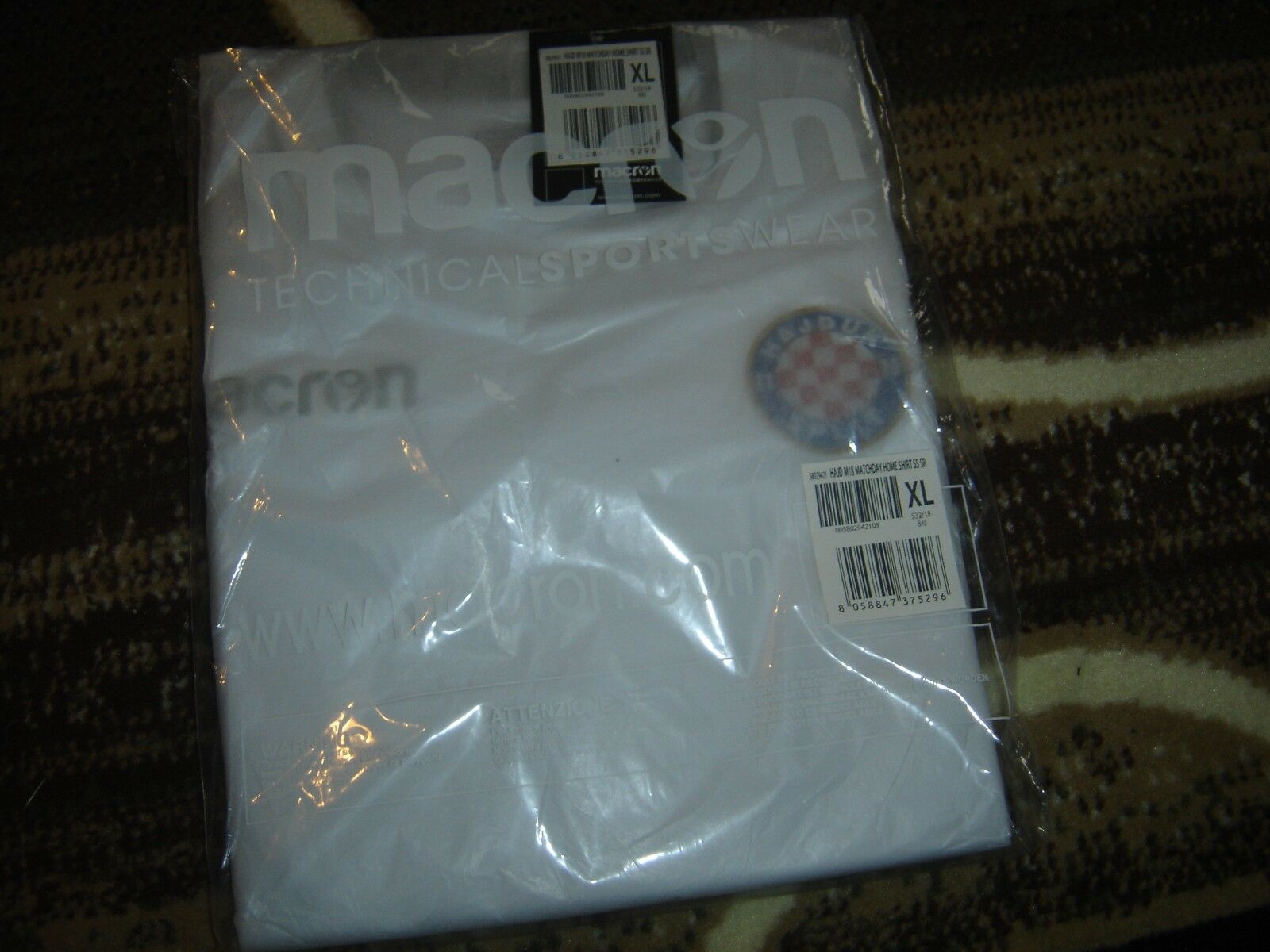 Label - HD Wallpaper 