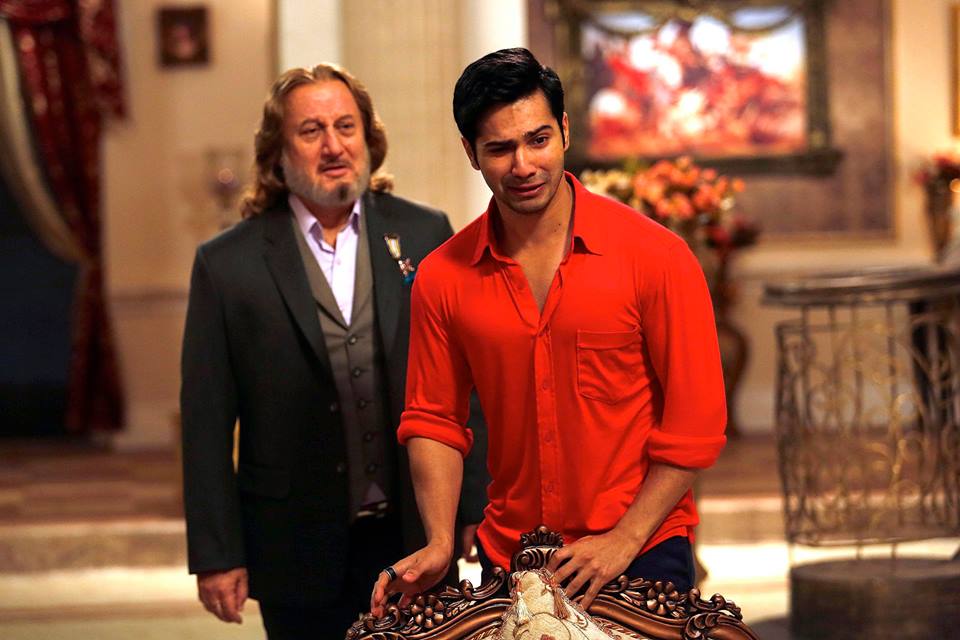 Raju Kher In Main Tera Hero - HD Wallpaper 