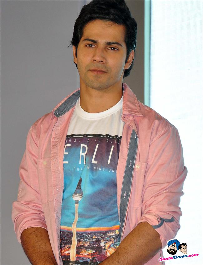 Varun Dhawan - You Look Like Varun Dhawan - HD Wallpaper 