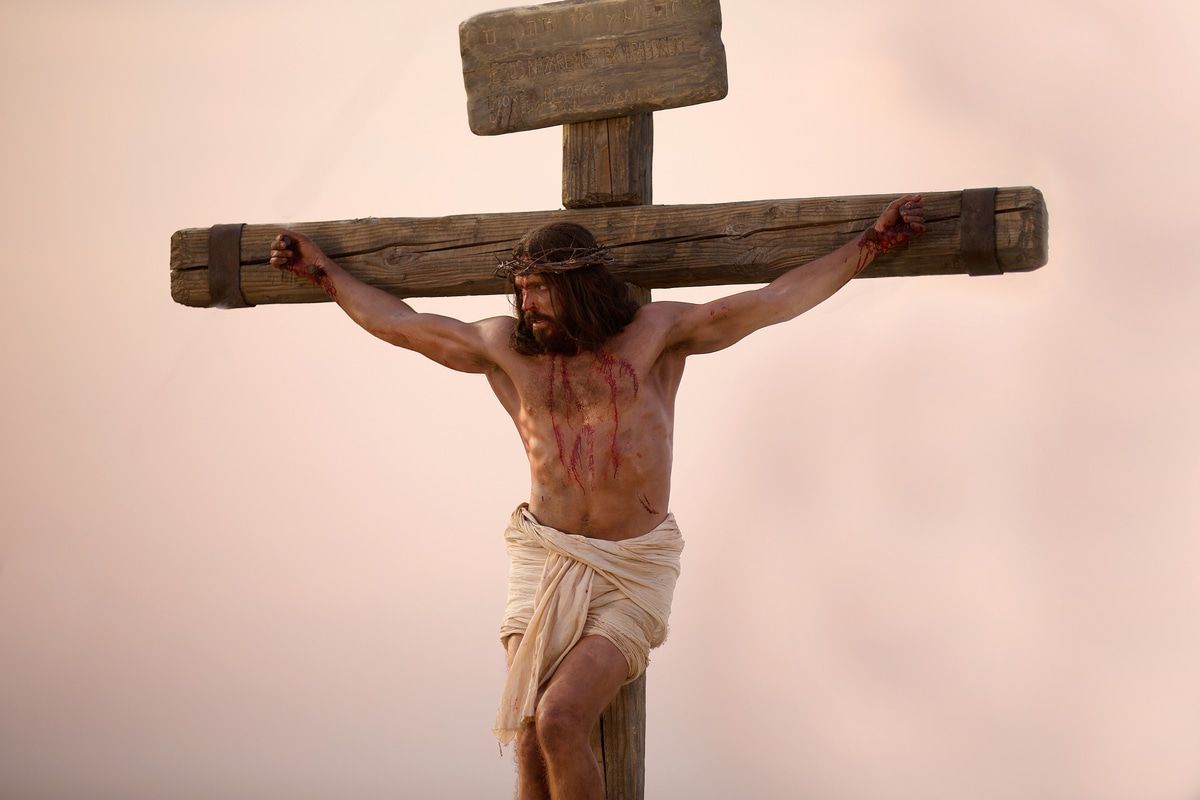 Savior On The Cross - HD Wallpaper 
