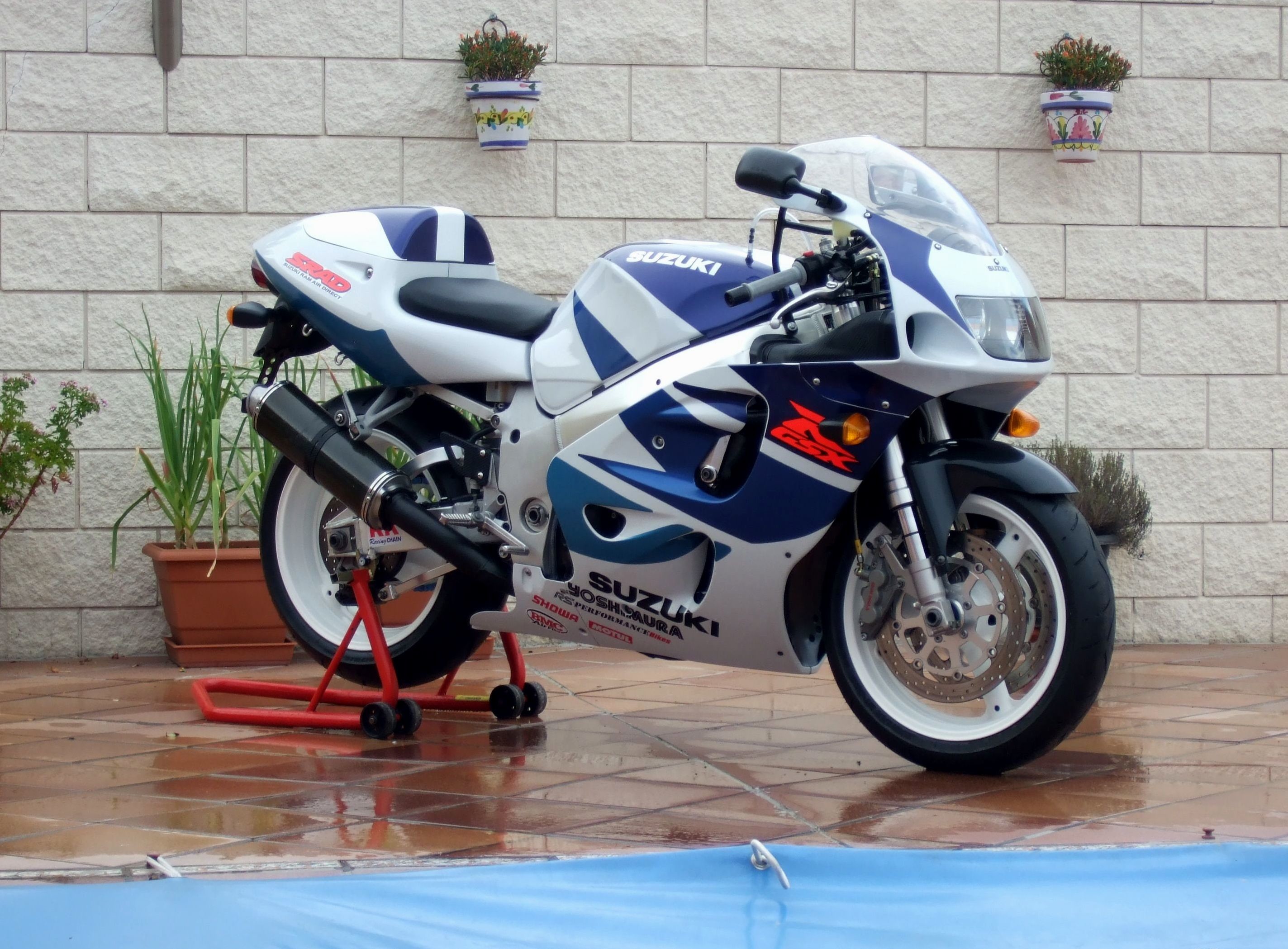 Fantastic 1999 Suzuki Gsxr 750 Wallpaper-lovely 1999 - Suzuki Gsx R 750 1999 - HD Wallpaper 