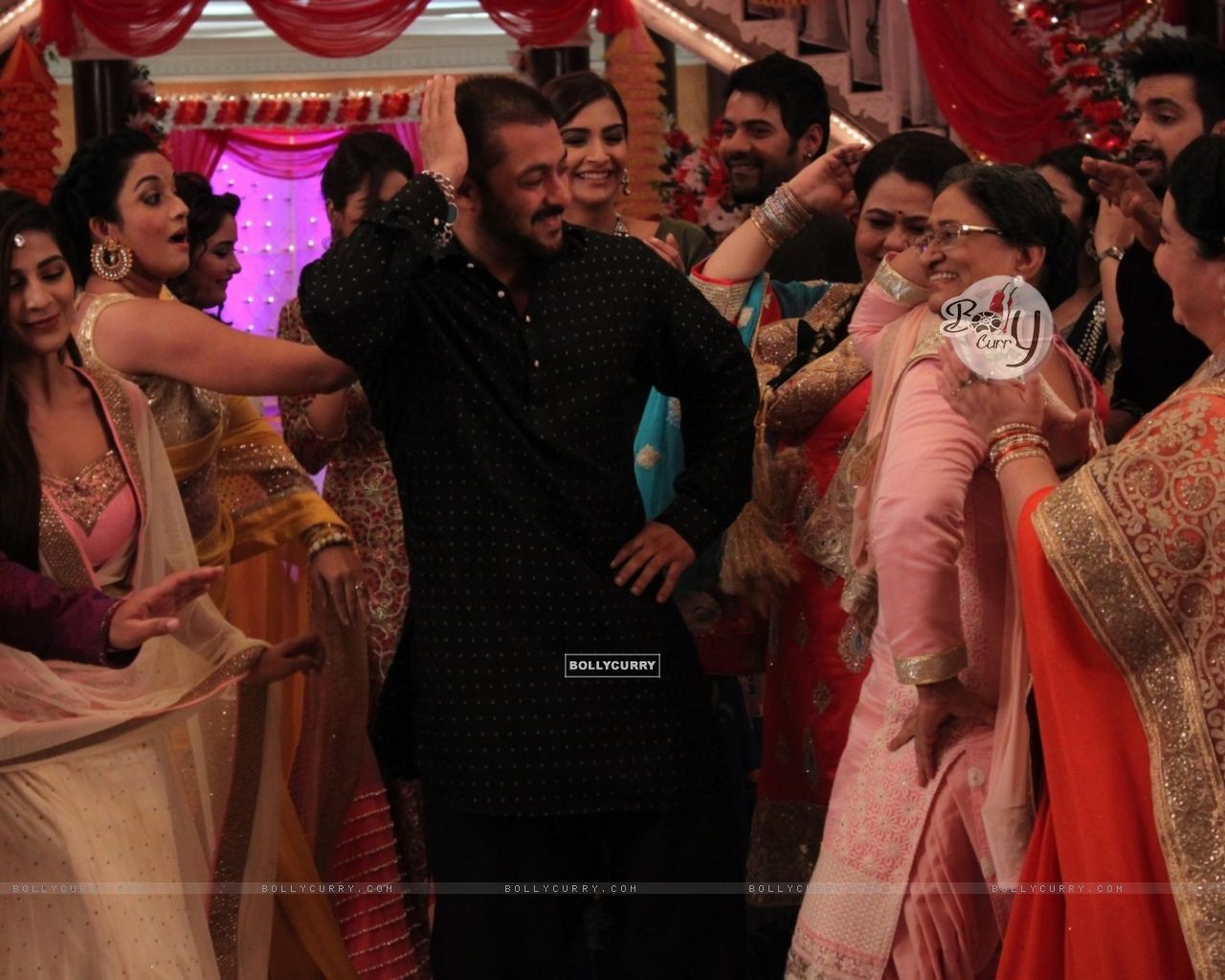 Salman Khan For Promotions Of Prdp - Decoration - HD Wallpaper 