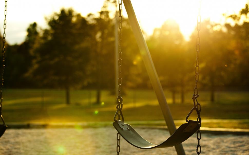 Mood Swings Wallpaper,mood Swings Hd Wallpaper,swing - Childhood Days - HD Wallpaper 