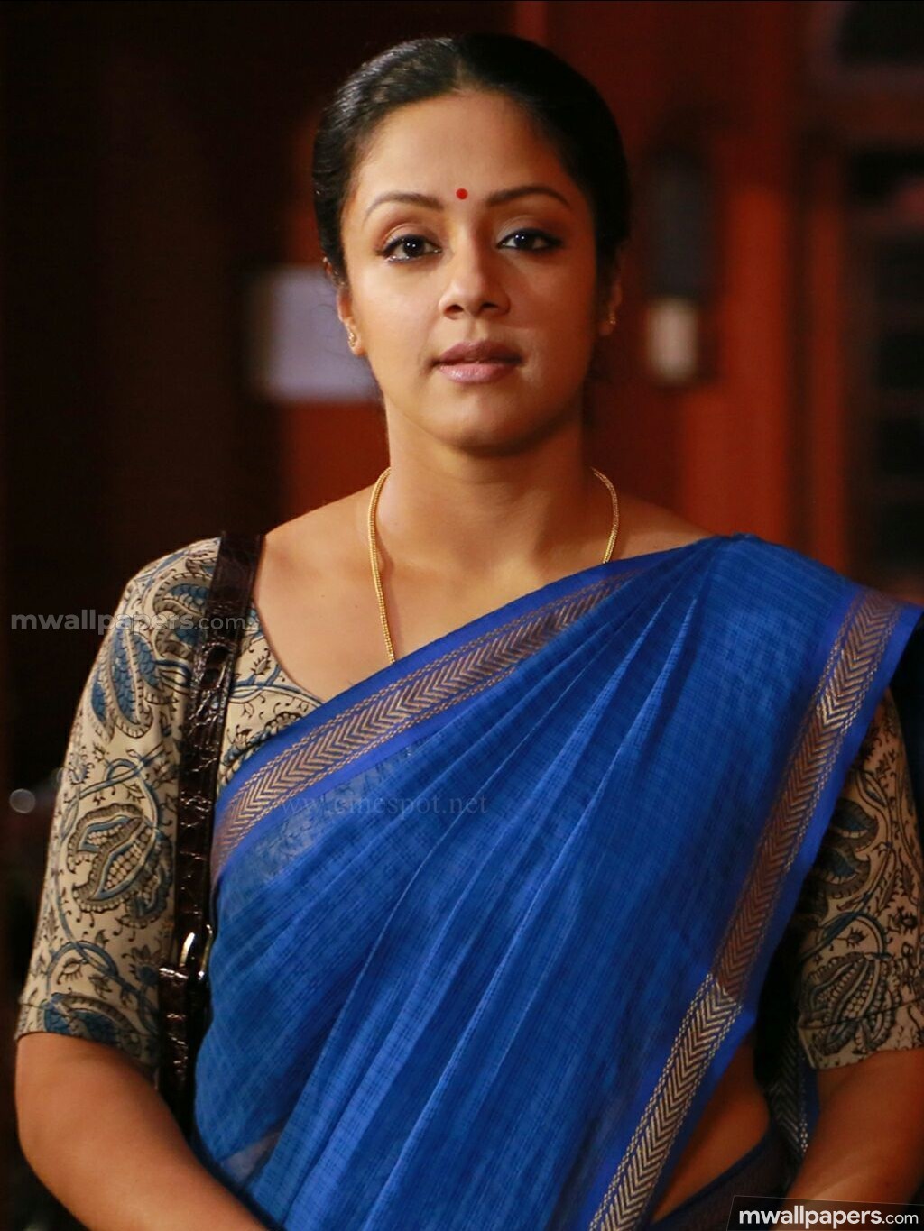 Jyothika Beautiful Hd Photoshoot Stills (11257) - Jyothika 36 Vayadhinile Sarees - 1024x1365 Wallpaper Jyothika Beautiful Hd Photoshoot Stills (11257) - Jyothika 36 Vayadhinile Sarees - 1024x1365 Wallpaper
