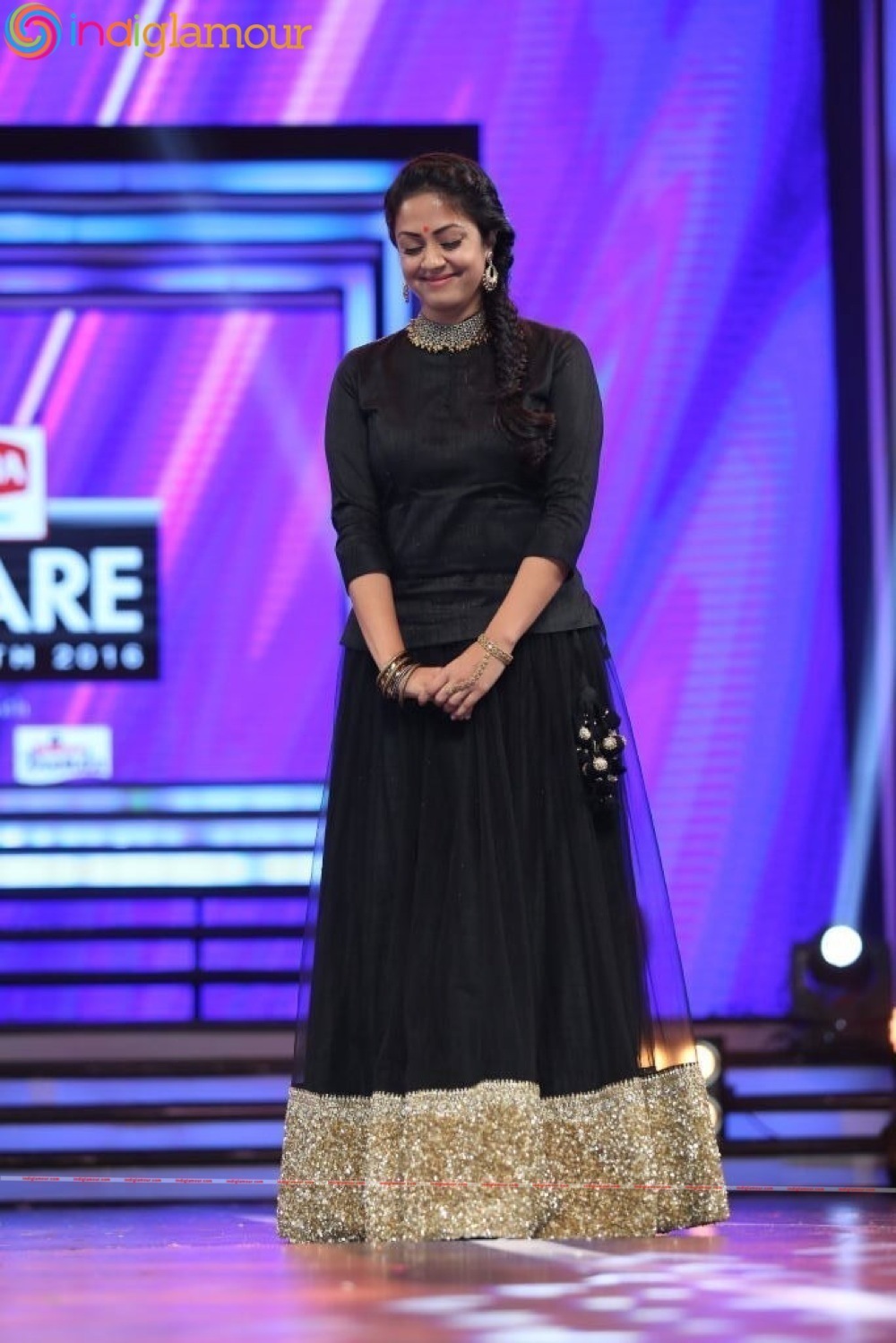 Jyothika Tamil Actress Photo - Tamil Actress Jyothika Latest - HD Wallpaper 