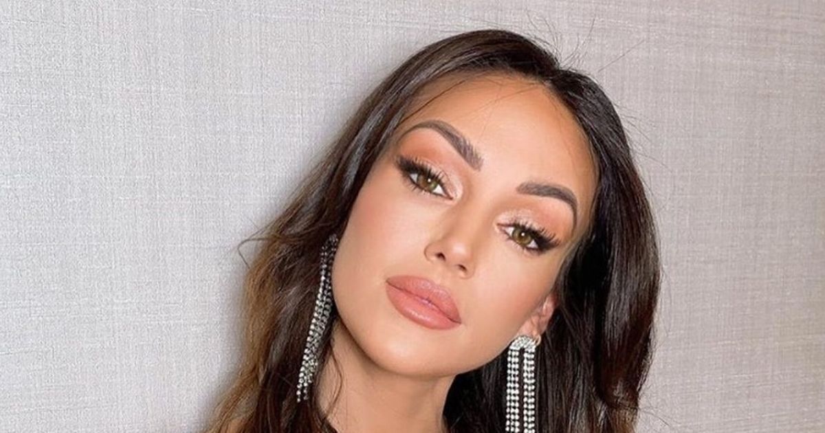 Michelle Keegan And Hubby Mark Wright Wage War On Neighbour - Michelle Keegan New Look - HD Wallpaper 