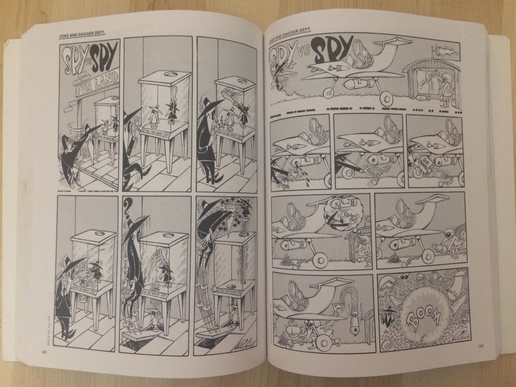 Comic Book - HD Wallpaper 