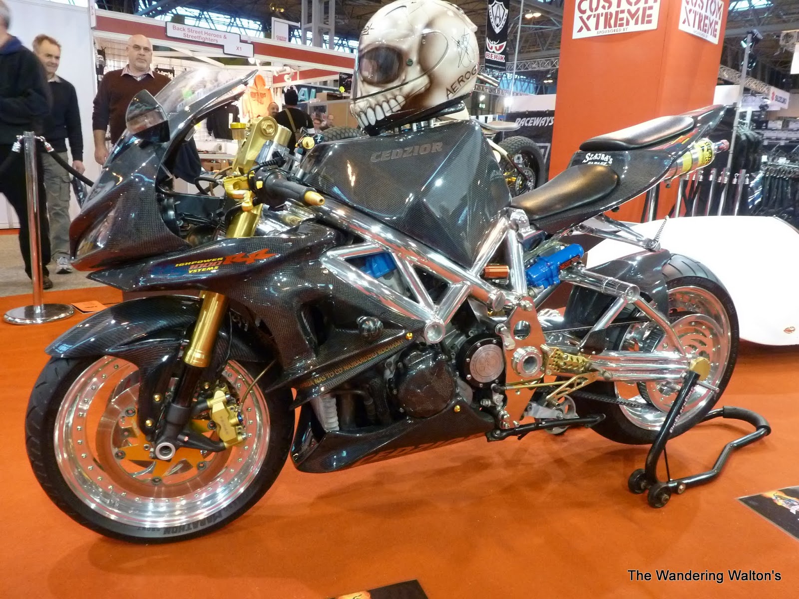 Motorcycle - HD Wallpaper 