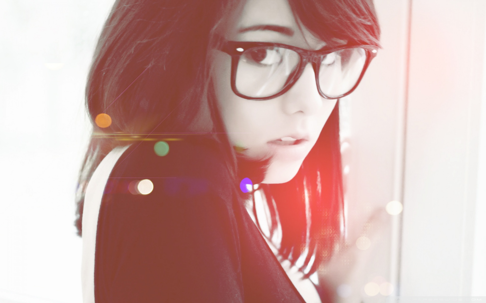 Cute Girl With Glasses - 1920x1200 Wallpaper 