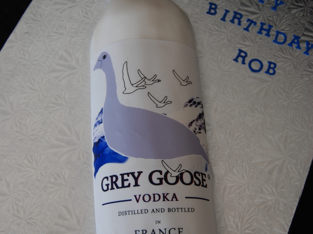 Grey Goose Bottle Logo - HD Wallpaper 