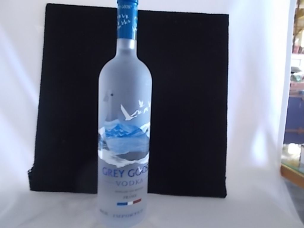 Glass Bottle - HD Wallpaper 