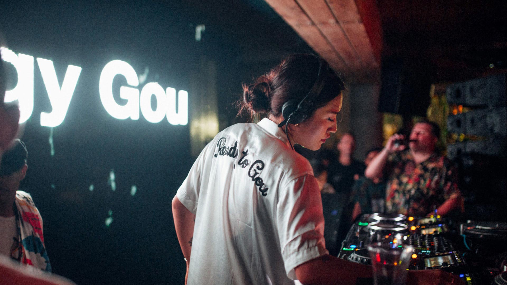 Dj Soda Hd Wallpaper - HD Wallpaper 
