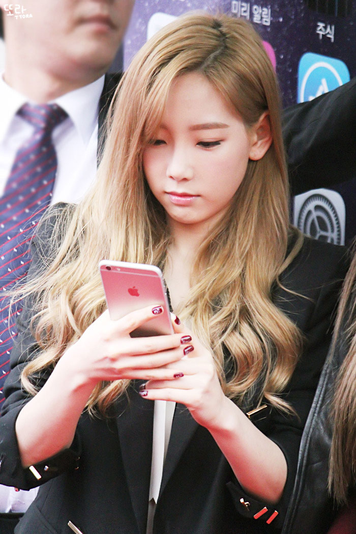 Taeyeon Iphone 7 Plus - HD Wallpaper 