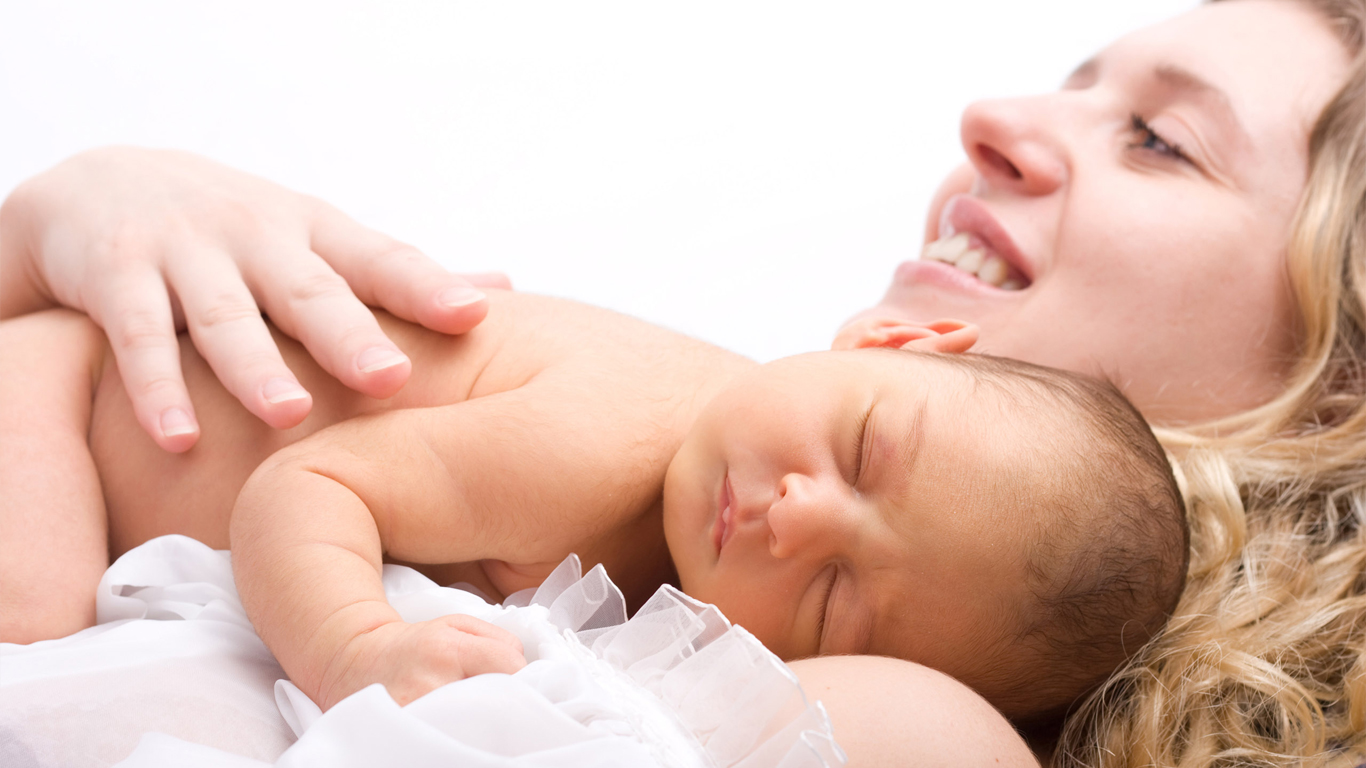 Sleeping Baby - Sacarle Los Gases A Un Recien Nacido - HD Wallpaper 