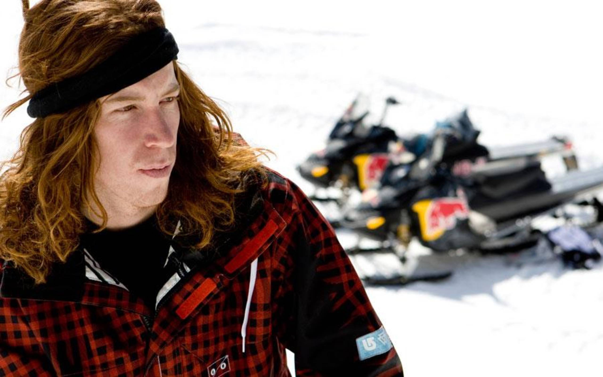 Shaun White Red Bull - HD Wallpaper 