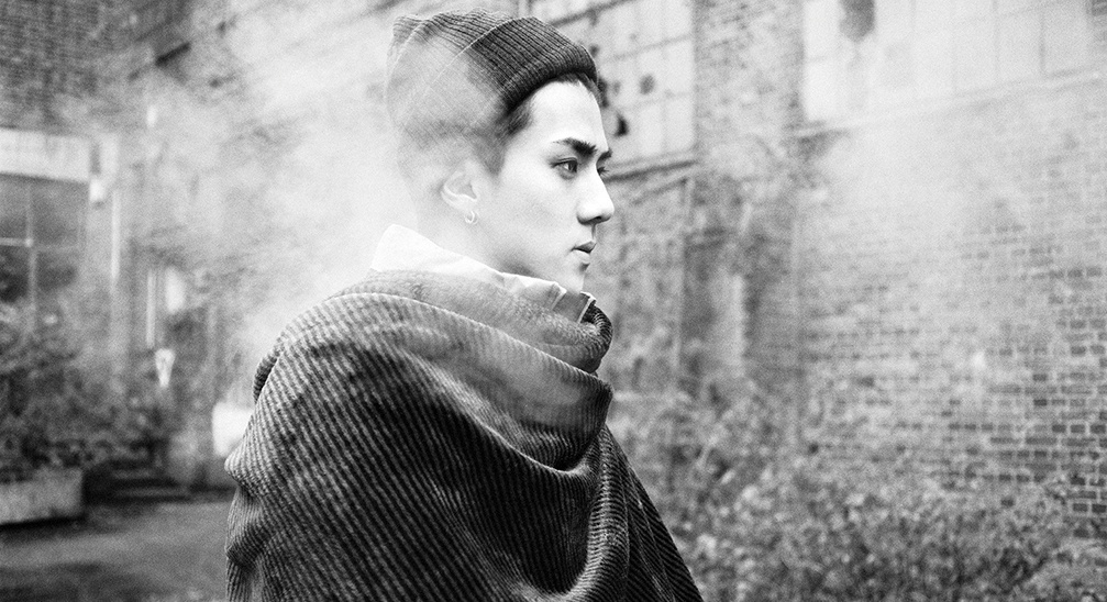 Sehun Black And White - HD Wallpaper 