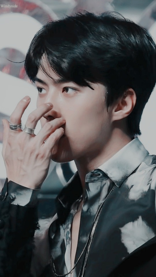 Image - Seokjin Hands - HD Wallpaper 