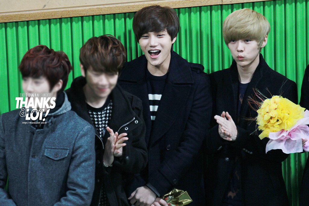 Landscape Painting On A Ten-panel Folding Screen - HD Wallpaper 