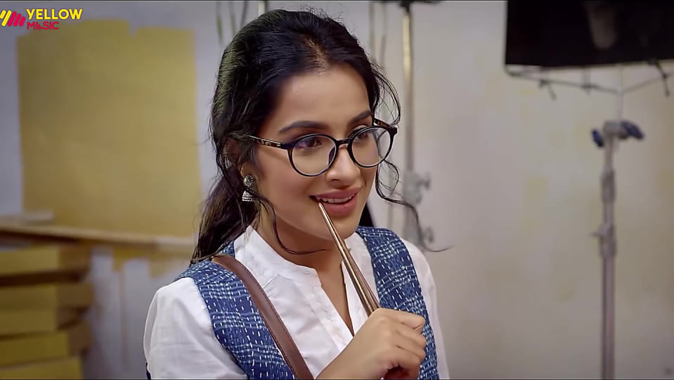 Sara Gurpal - HD Wallpaper 