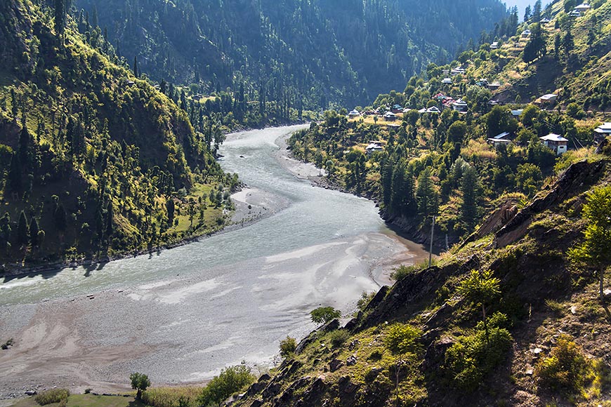 Neelum Valley - Mount Scenery - HD Wallpaper 