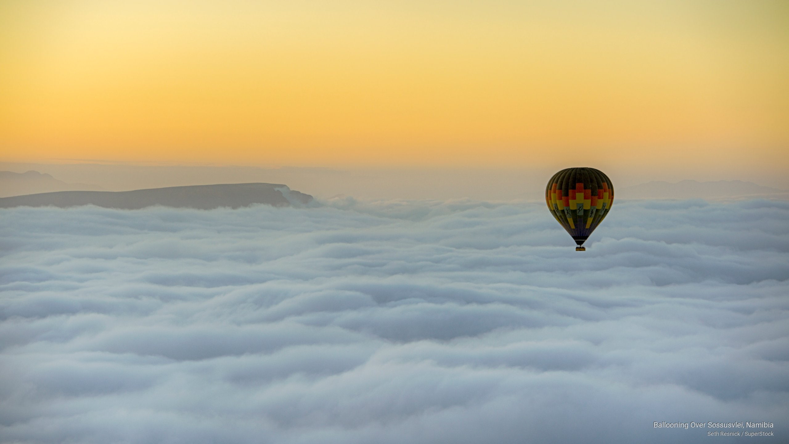 Hot Air Balloon - HD Wallpaper 