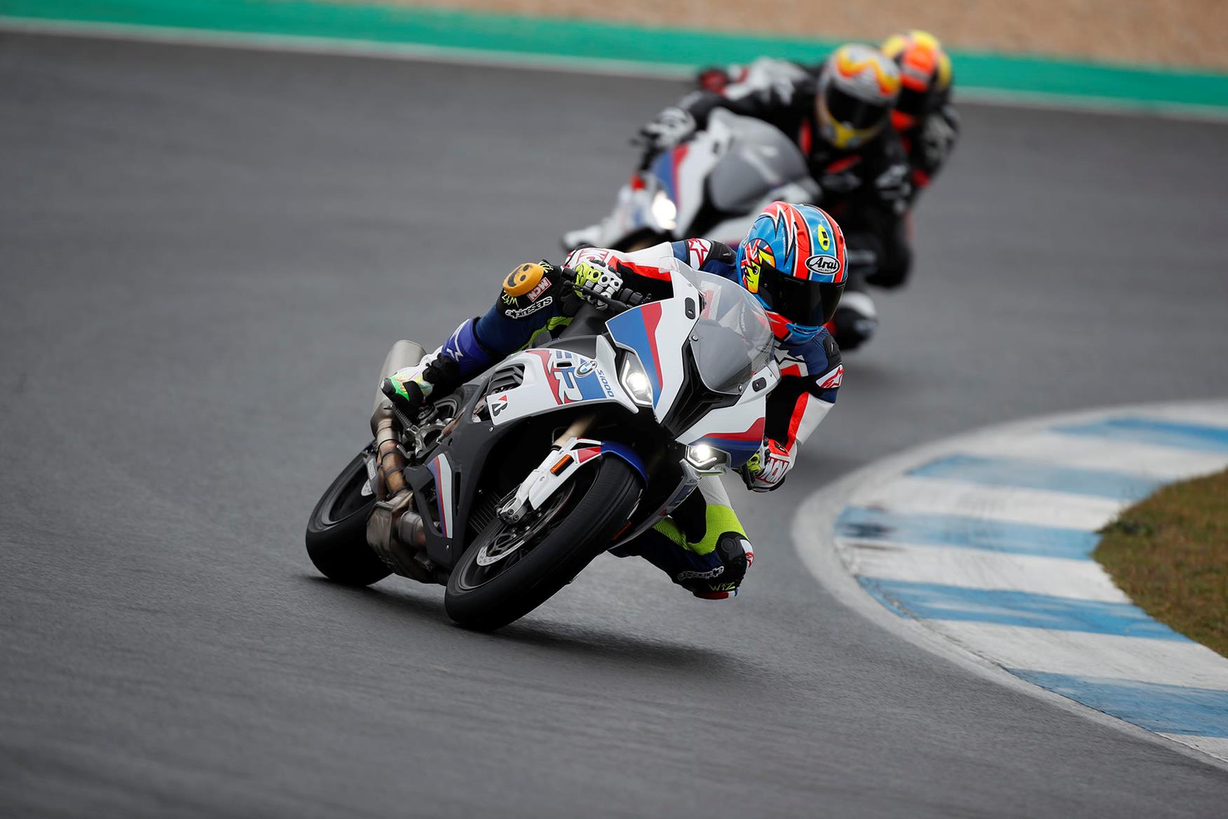 Bmw S1000rr Track - HD Wallpaper 