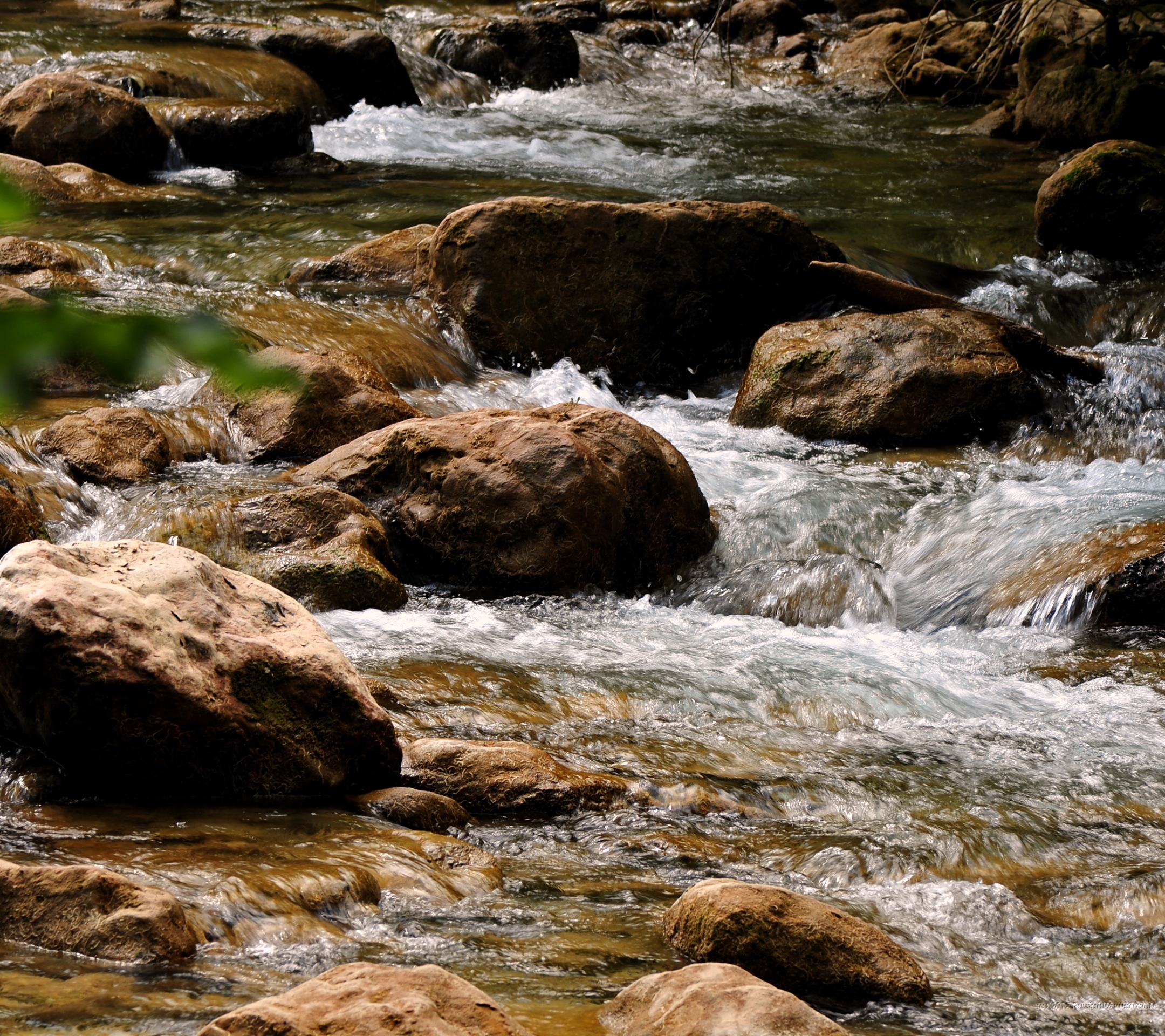 Ecoo Aurora Lite - Fondos Rios Con Piedras - 2160x1920 Wallpaper ...